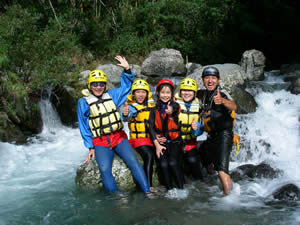 070806fam3.jpg