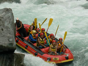 070904kazt2.jpg