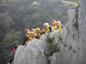 071025a4.jpg